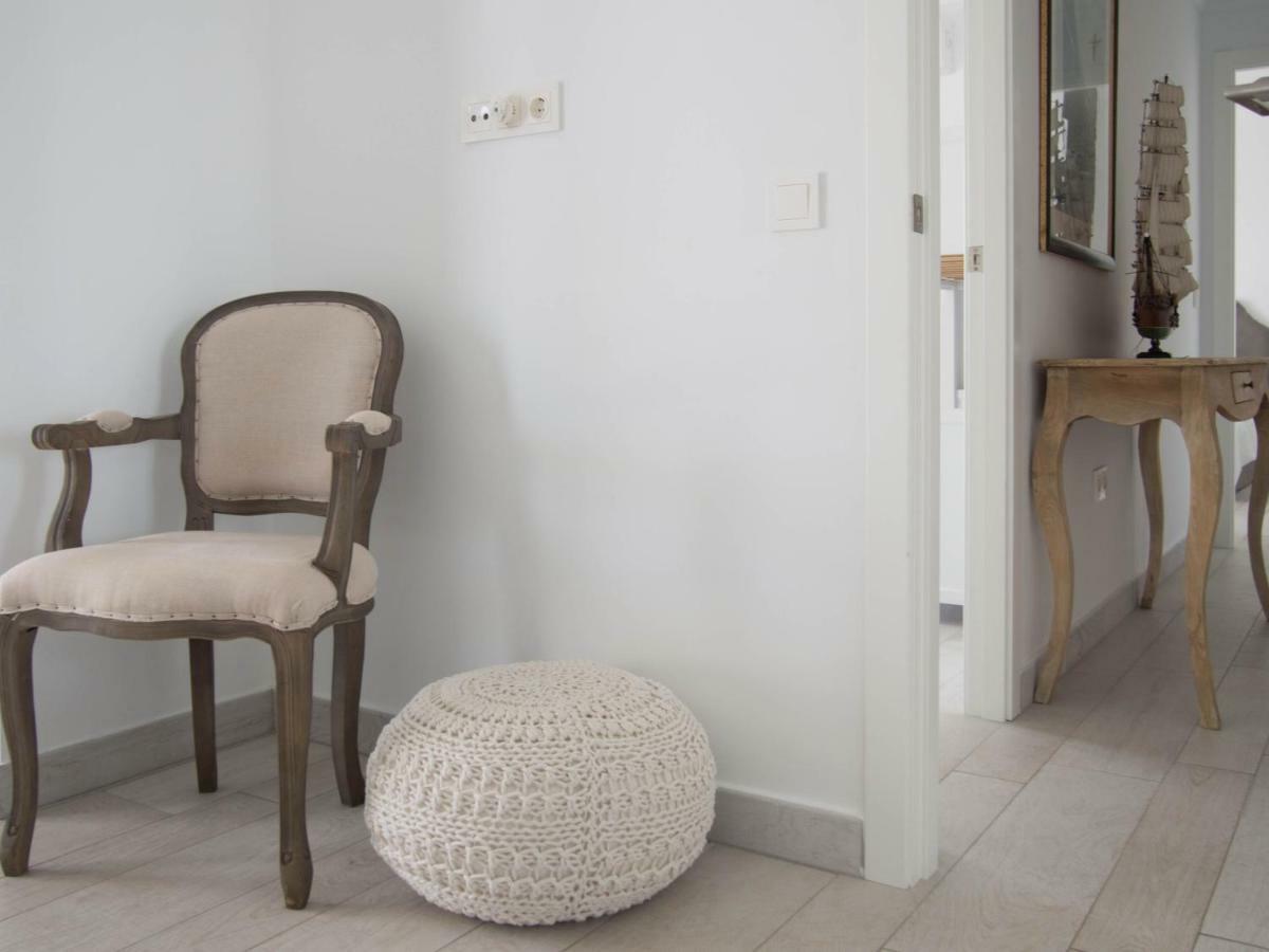 Frontline Villa, Five Star Deluxe El Campello Bagian luar foto